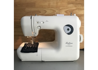 máy may gia đình Janome Rutina 4500