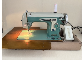 máy may cổ điển Janome Báng Súng