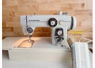 May và thùa khuy Janome 680