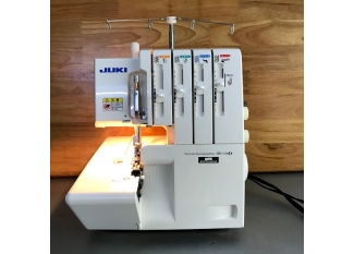 vắt sổ chập 4 chỉ Juki MO-114D