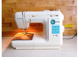 máy may gia đình Janome 5740