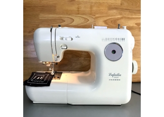 máy may gia đình Janome Lafailia 5550