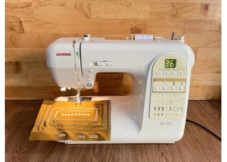 máy may gia đình Janome JN-700