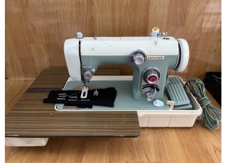 máy may gia đình Janome 670