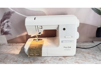 máy may gia đình Janome 5007 Dx