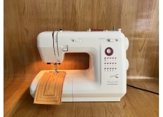 máy may gia đình Janome Maple 4600