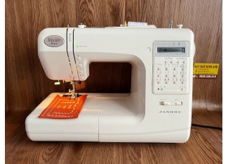 máy may gia đình Janome Revale 840