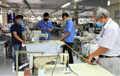 Nguy cơ tạm dừng hoạt động đối với doanh nghiệp đông công nhân