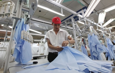 Dệt may Việt Nam trông chờ tín hiệu sáng 2020
